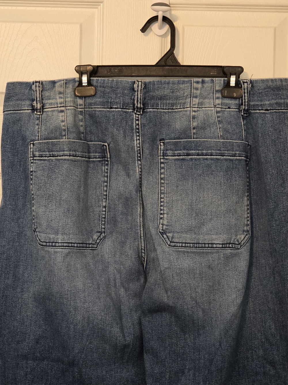 Women’s Blue Denim Capri Jeans with Sequin Ombre - Picture 5 of 7